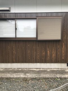 兵庫県丹波市の木目調ピーリング材外壁塗装